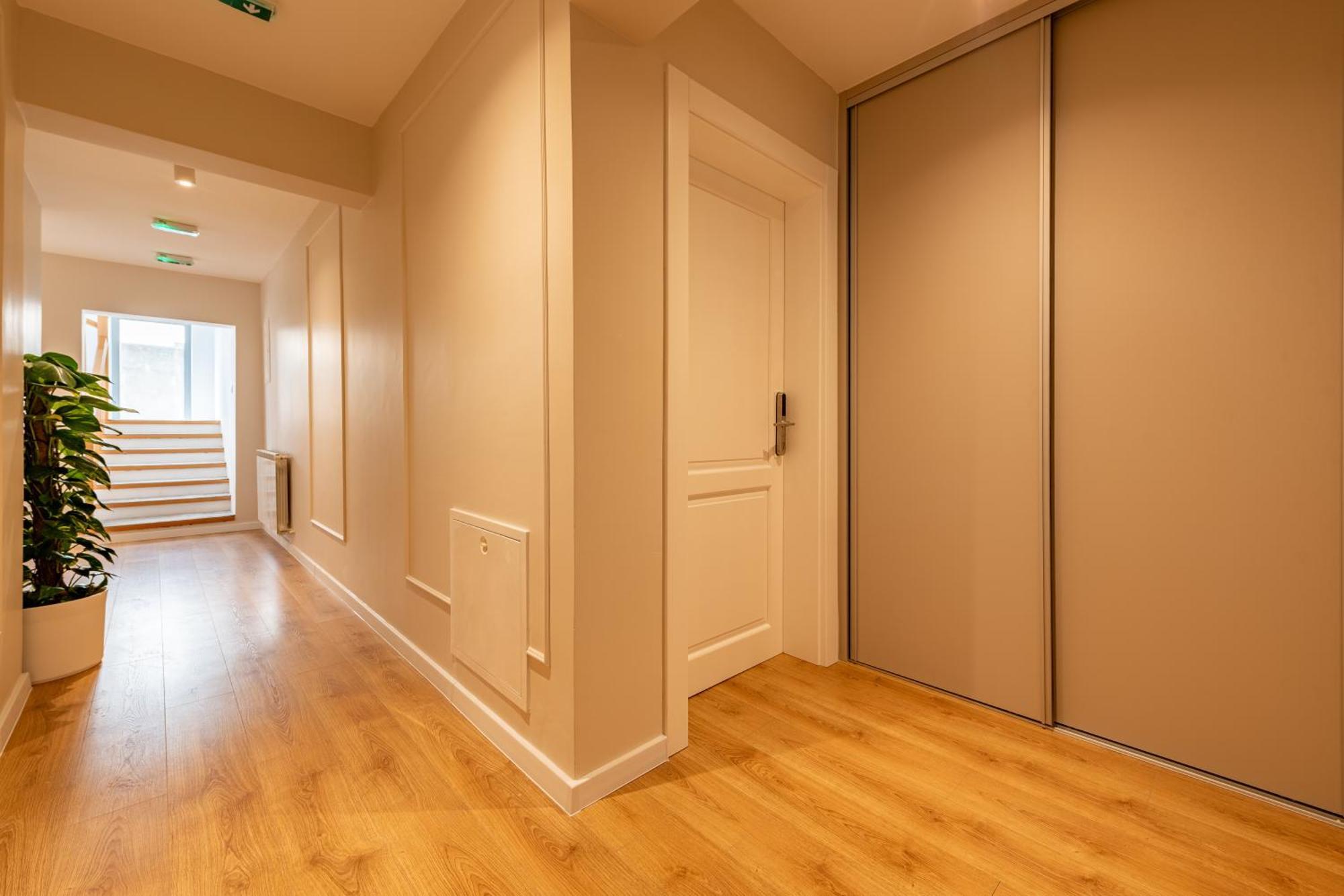 Rooms & Apartments Niko ซูโกชัน ภายนอก รูปภาพ